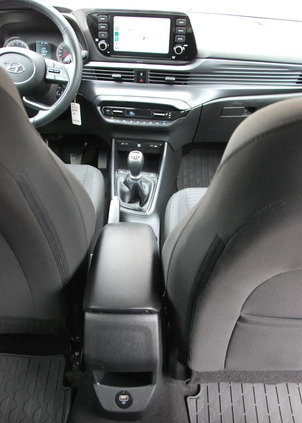 Hyundai i20 cena 63900 przebieg: 54000, rok produkcji 2021 z Bytom małe 704